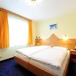 Haus Enzian Bed & Breakfast Sankt Anton am Arlberg
