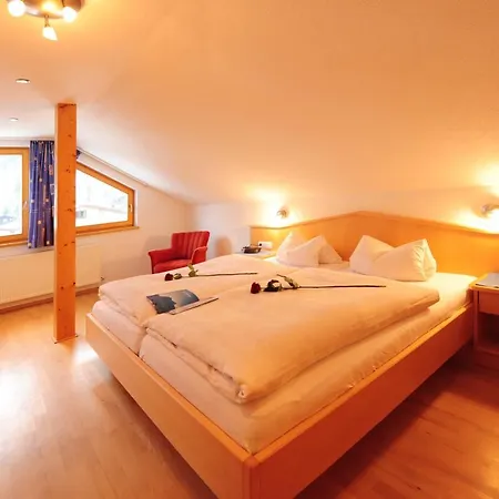 Bed and breakfast Haus Enzian 3*