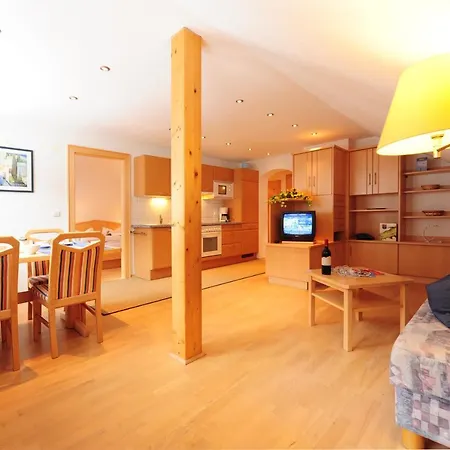 Couette-café Haus Enzian Sankt Anton am Arlberg