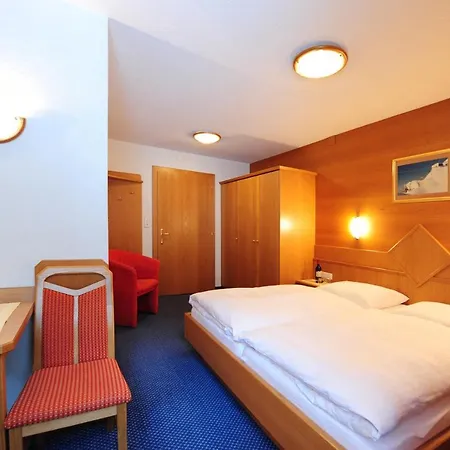 Couette-café Haus Enzian 3*