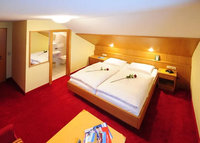 Haus Enzian Отель типа 