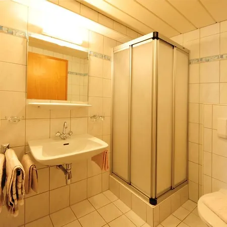 Haus Enzian Bed & Breakfast St Anton am Arlberg