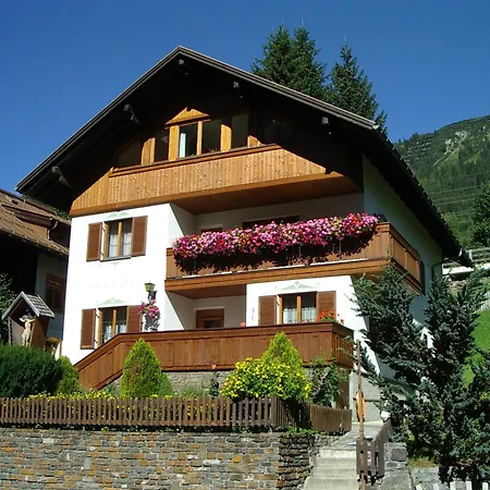 Bed & Breakfast Haus Enzian